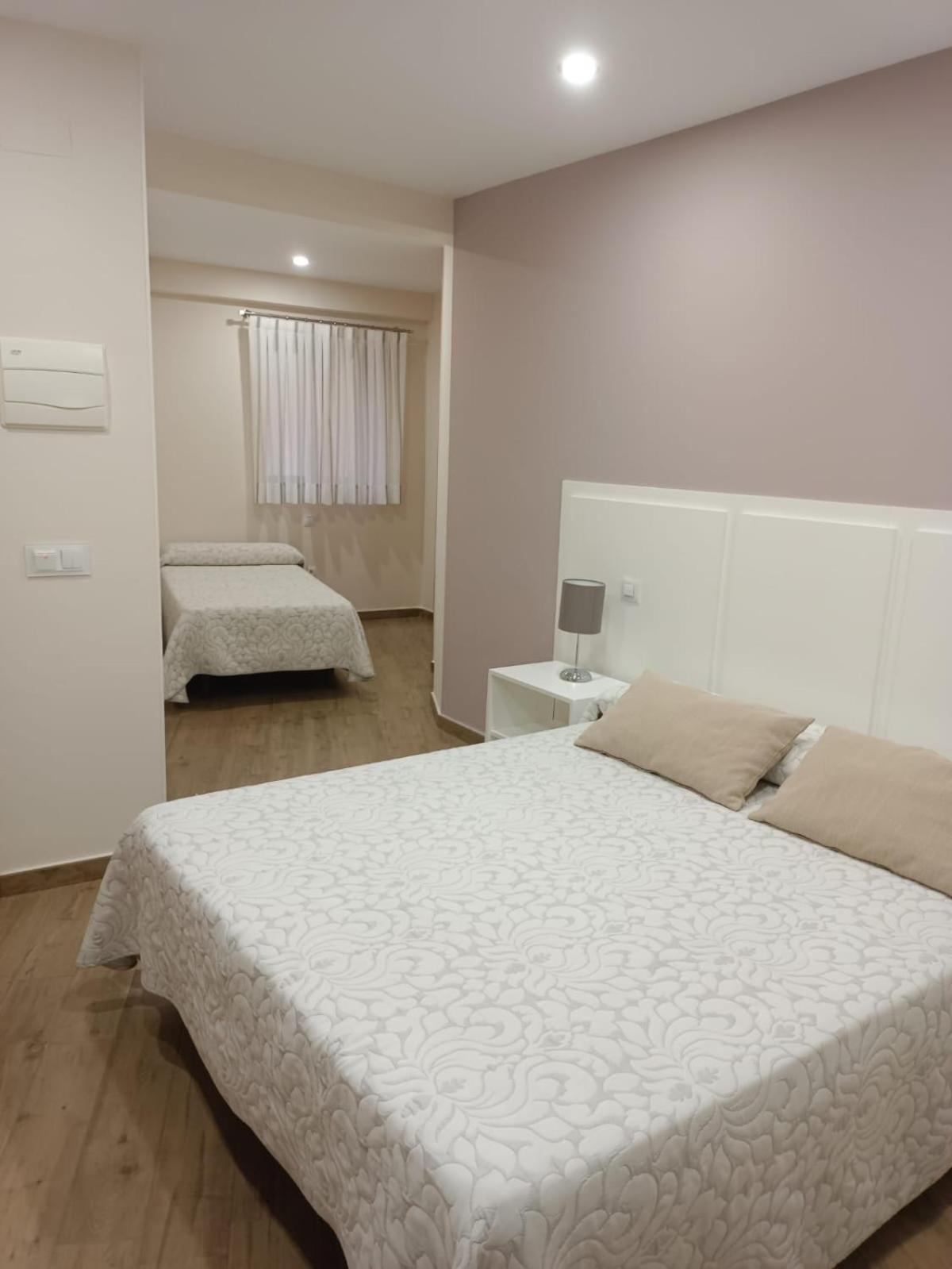 Hostal Infantes Toledo Kültér fotó